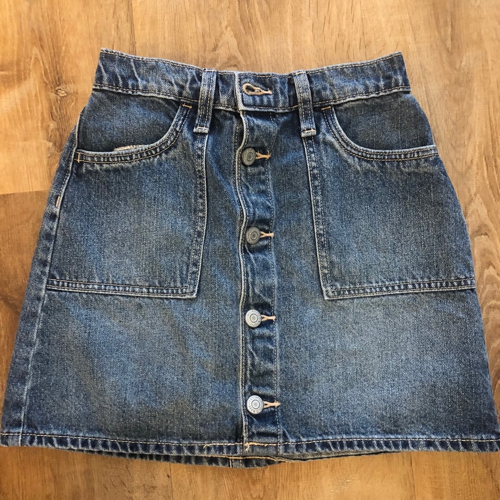 Girls’ denim skirt